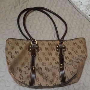 Dooney and Bourke purse